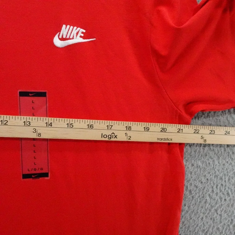 Nike Mens Tee Shirt Red‎ Short Sleeve Embroidered Futura Logo Large NEW